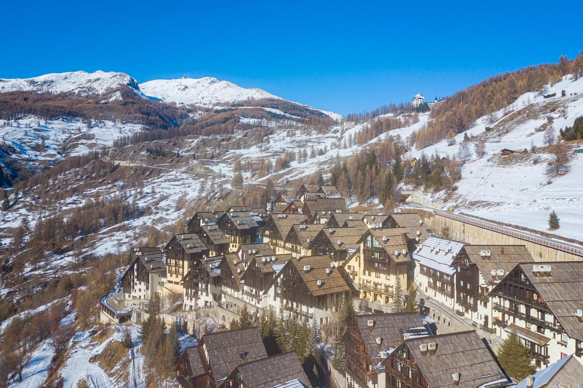 Grange Hike & Ski Sestriere Apartments Экстерьер фото